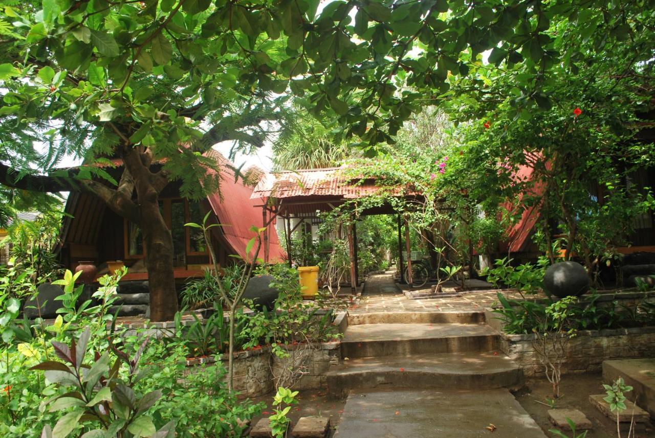 Gili Smile Bungalow Gili Trawangan Eksteriør bilde